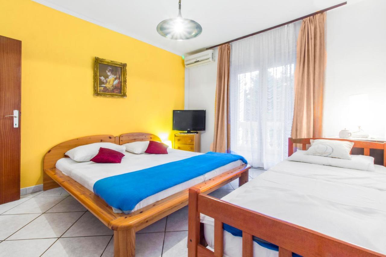 Apartmani Mariva Vodice Esterno foto