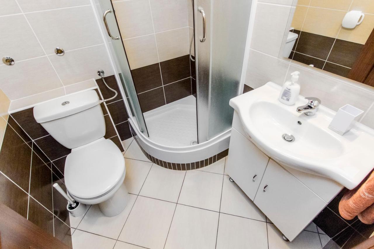 Apartmani Mariva Vodice Esterno foto