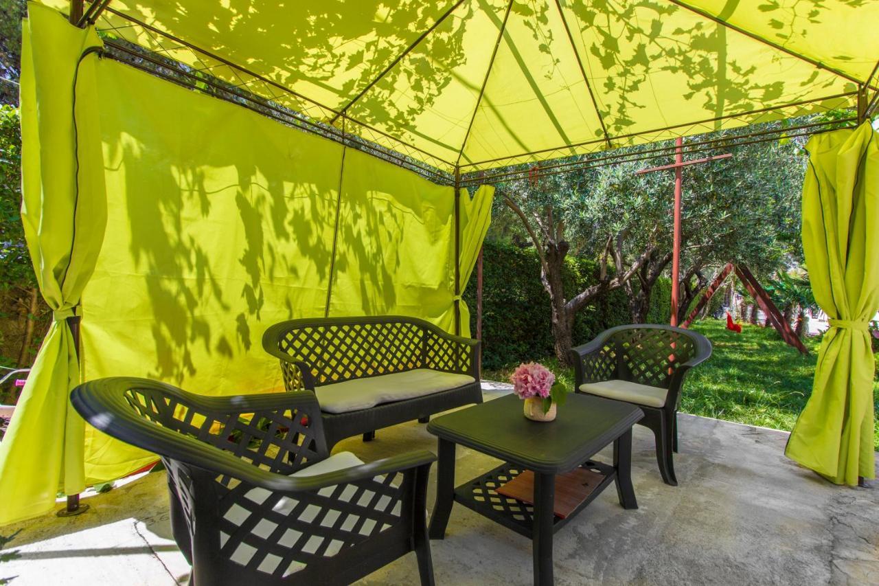 Apartmani Mariva Vodice Esterno foto