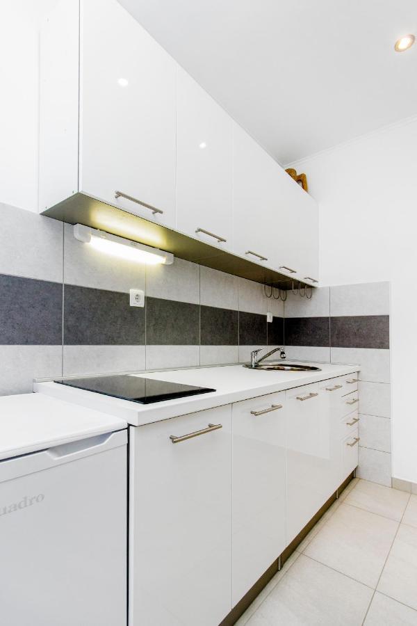 Apartmani Mariva Vodice Esterno foto