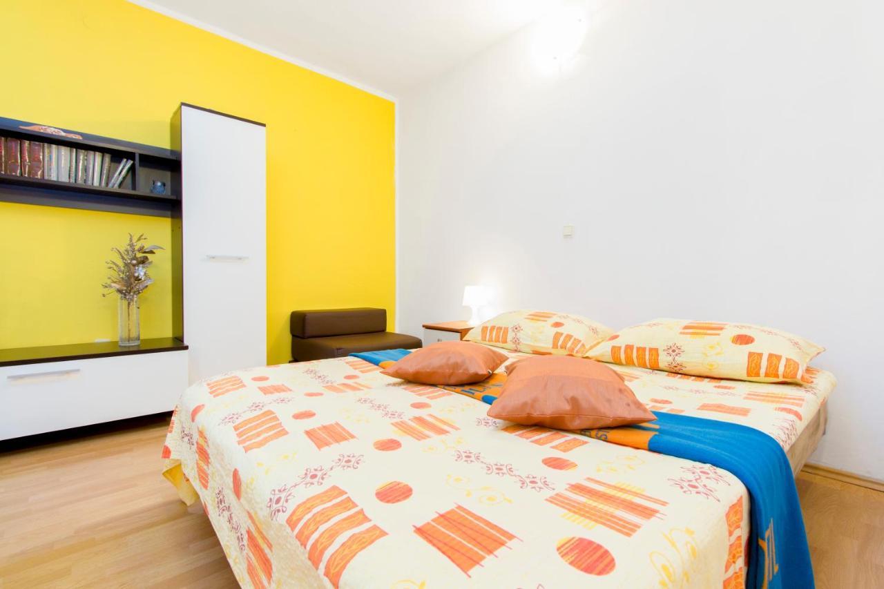 Apartmani Mariva Vodice Esterno foto