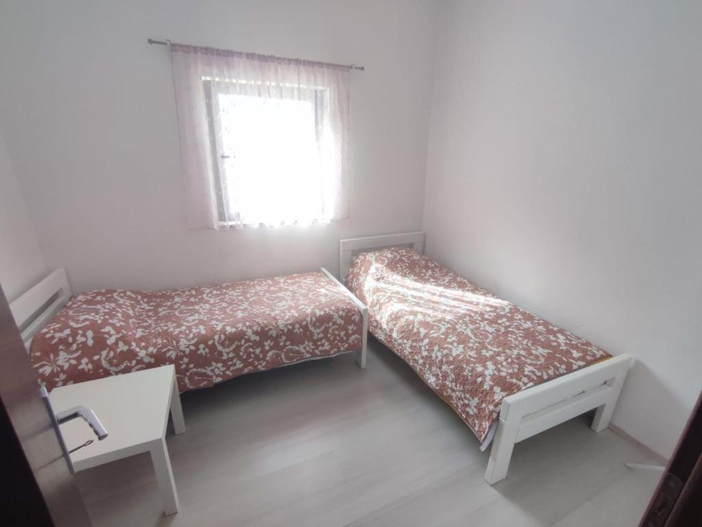 Apartmani Mariva Vodice Esterno foto